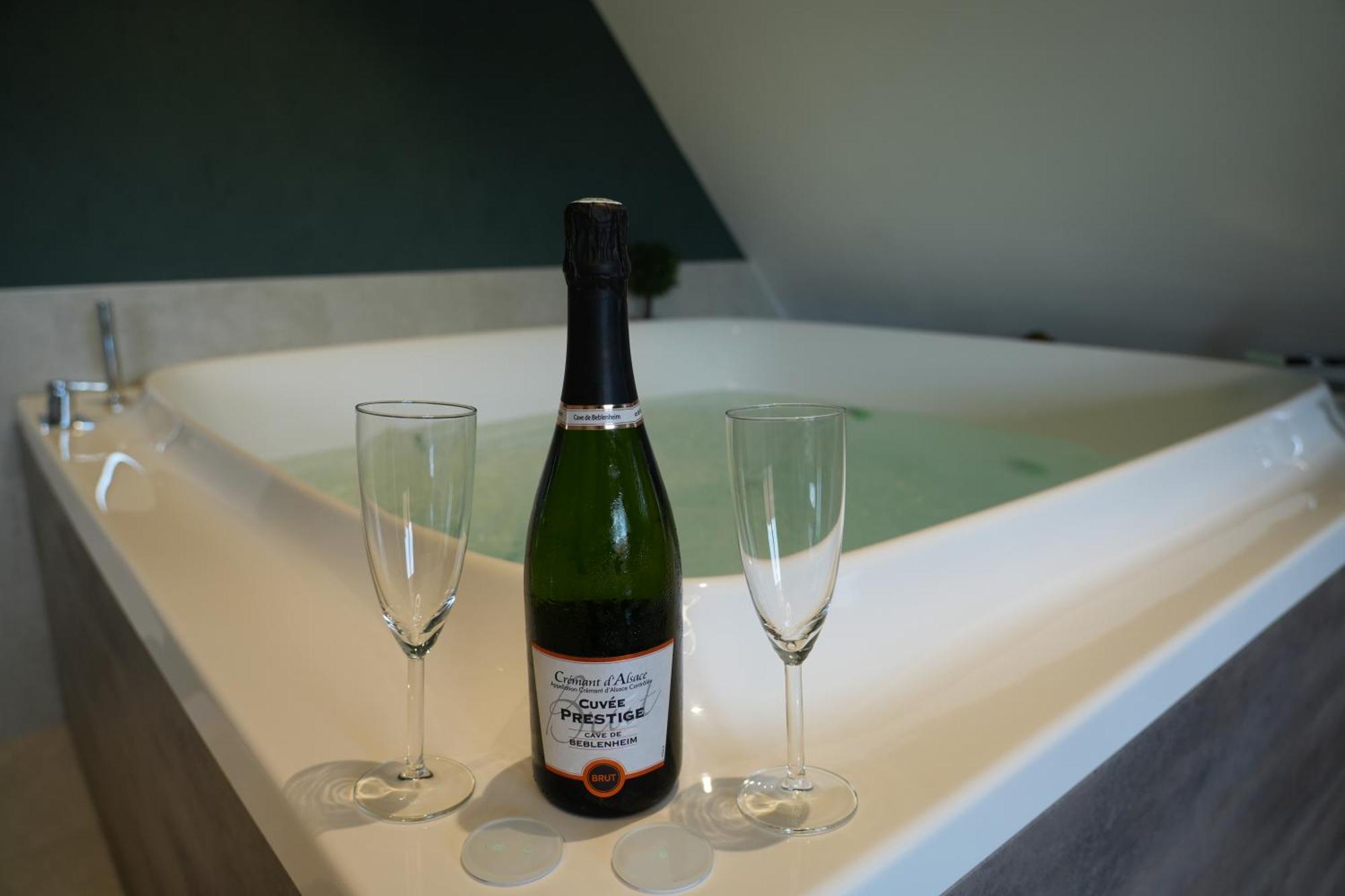 Gite Spa L'Atelier Emile - Spa Privatif - 5 Min Colmar Sainte-Croix-en-Plaine Esterno foto