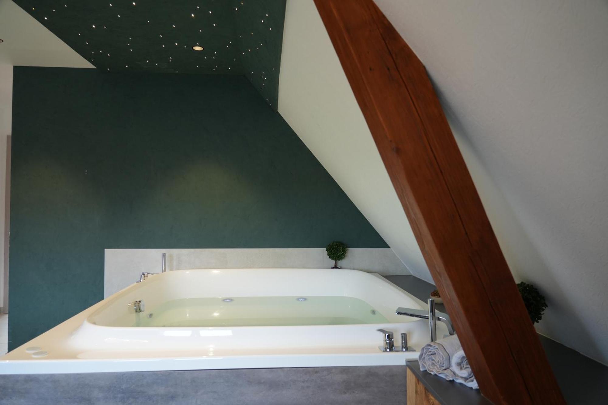 Gite Spa L'Atelier Emile - Spa Privatif - 5 Min Colmar Sainte-Croix-en-Plaine Esterno foto