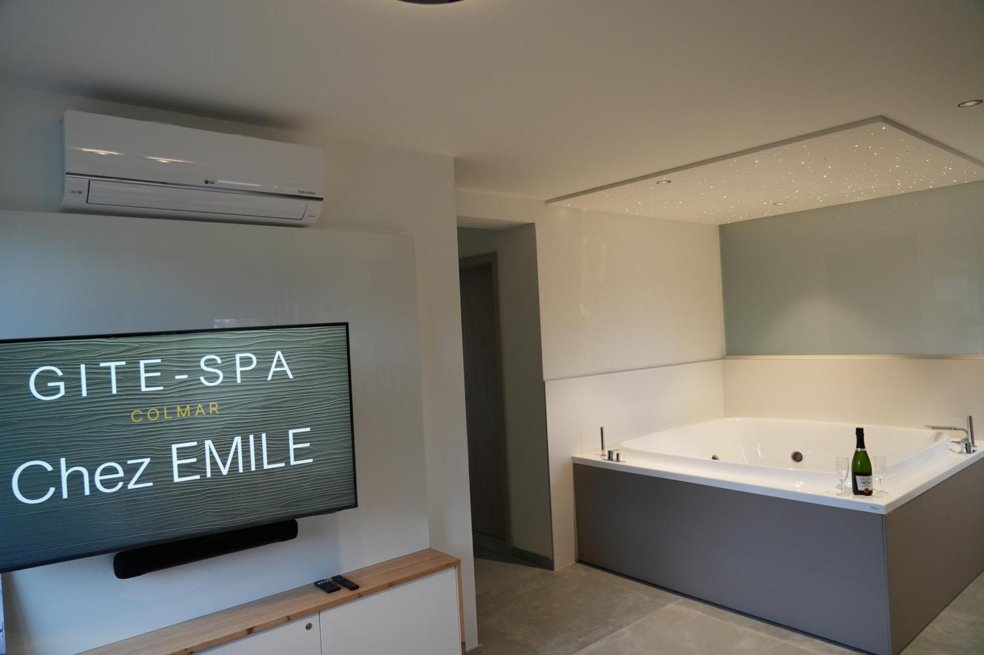 Gite Spa L'Atelier Emile - Spa Privatif - 5 Min Colmar Sainte-Croix-en-Plaine Esterno foto