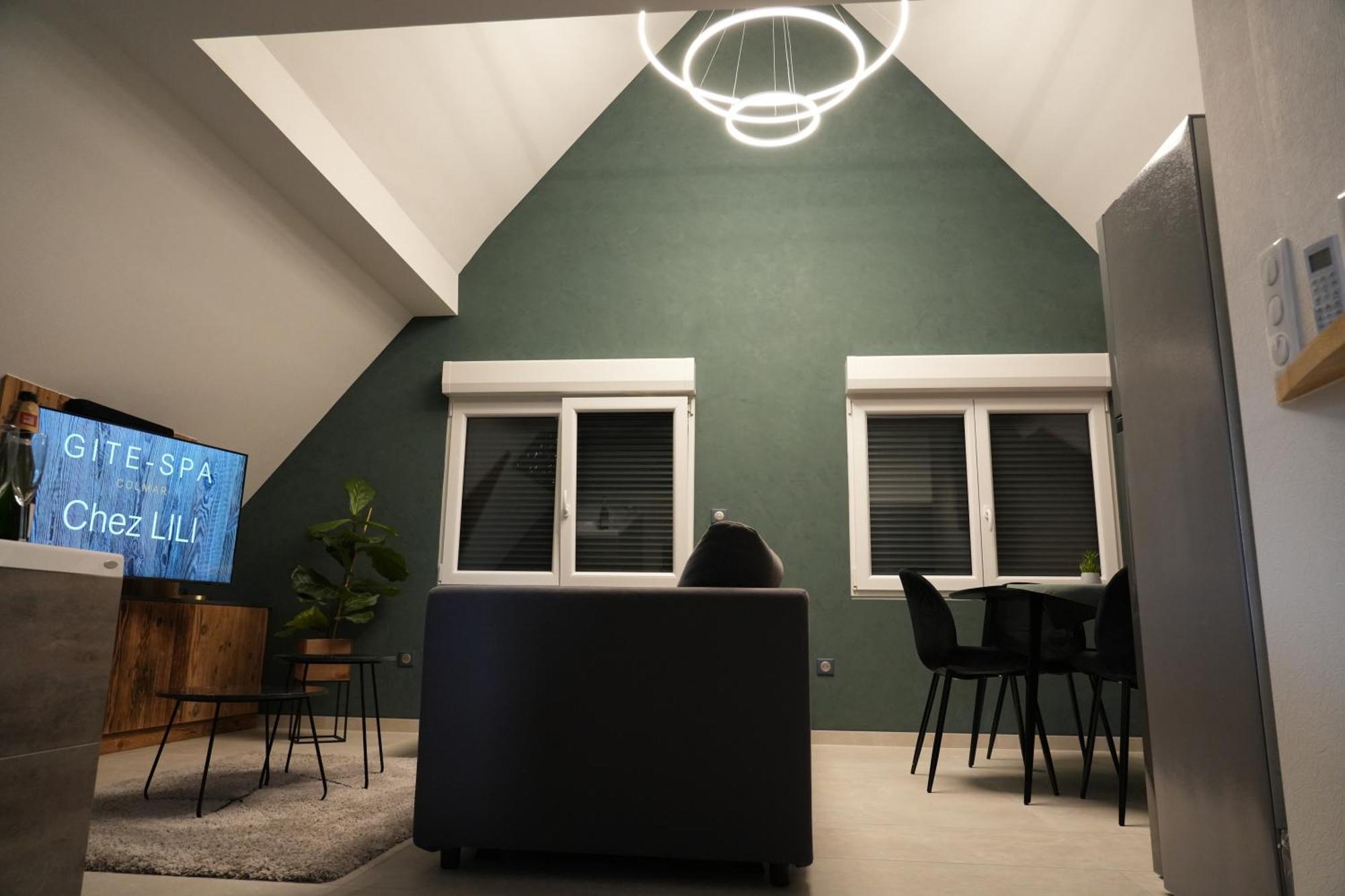Gite Spa L'Atelier Emile - Spa Privatif - 5 Min Colmar Sainte-Croix-en-Plaine Esterno foto